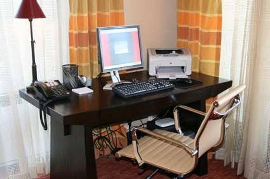 فندق هامبتون إن لوس أنجلوس - سانتا كلاريتا المظهر الخارجي الصورة